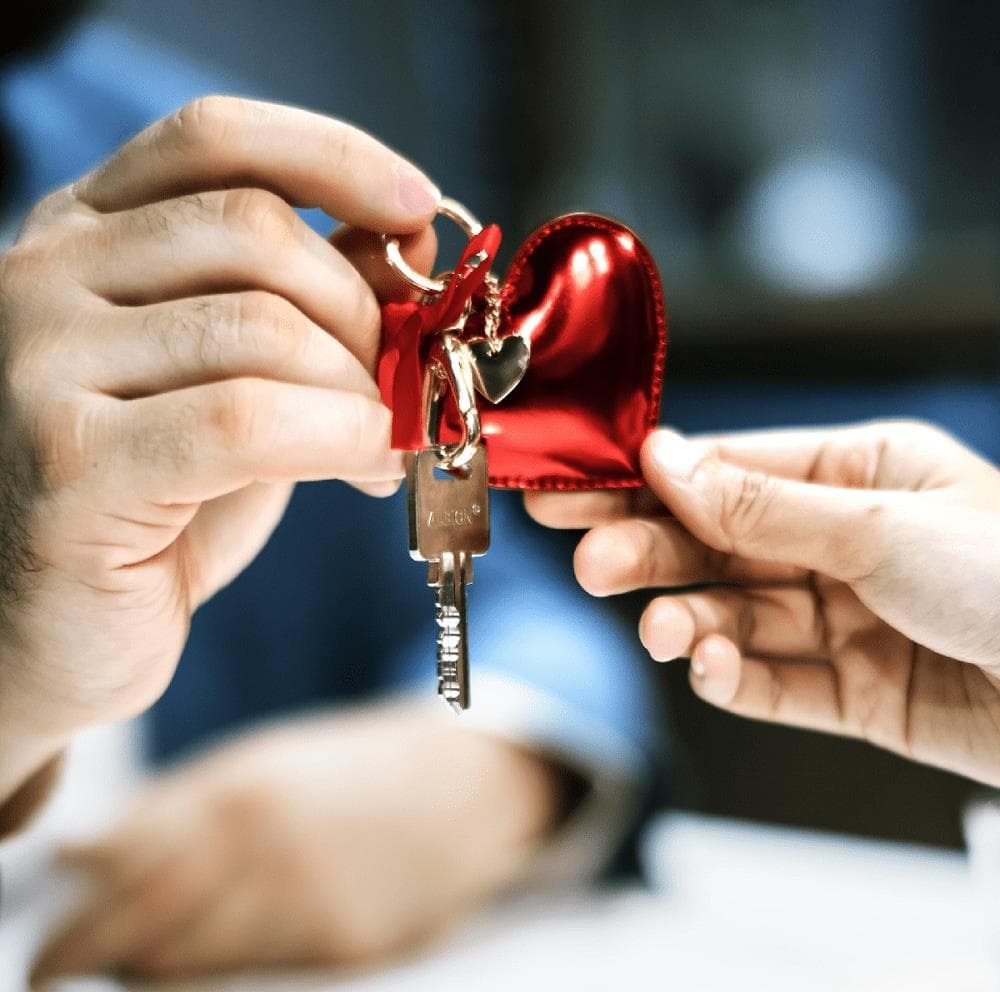 Este San Valentín regala confianza con una copia de las llaves de tu casa