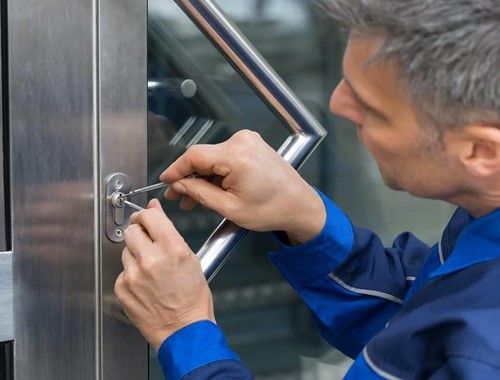 Servicios que presta un cerrajero 24 horas